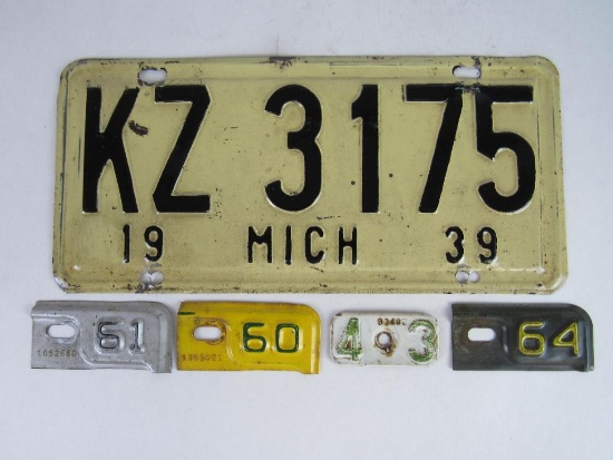 Antique 1939 Michigan License Plate & 4 Tabs