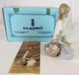 Beautiful Lladro Collectors Society 