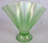 Vintage Fenton Florentine Green Iridescent Stretch Fan Vase