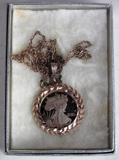 Beautiful 2000 US Silver .999 Milennium Pendant