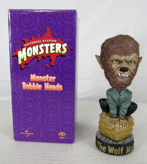 Sideshow Toys Universal Monsters "The Wolf Man" Bobblehead MIB