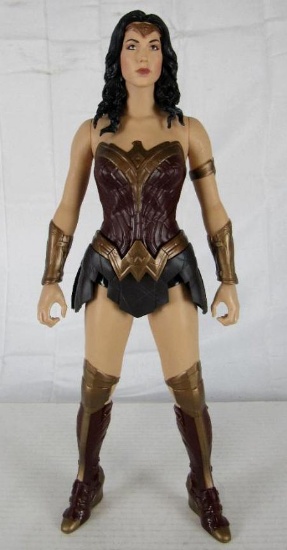 2015 Jakks Pacific 19" Wonder Woman Action Figure