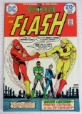Flash #225 (1974) Classic Bronze Age 