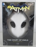 NOS Sealed DC Comics The Court of Owls Book & Mask Set