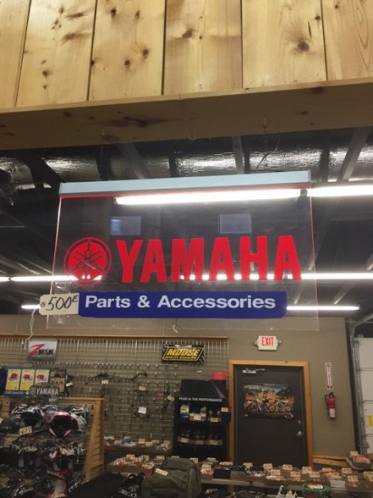 Lighted Yamaha Sign 30"x18"