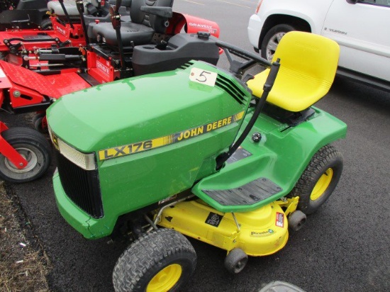 JD LX176 garden tractor, hydrostatic, 44" deck - No Shipping