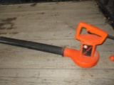 Black & Decker Super Sweep electric leaf blower  (No Shipping)