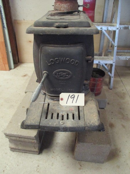 Logwood Model 1261 Wood Stove | Proxibid