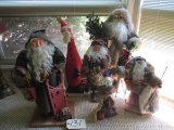 (6) Santa Claus Figures