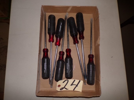 (8) 2143-8 Cresent screwdrivers flat head