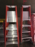 (4) 4ft/300lb Louisville step ladders
