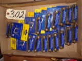 Approx. (15) New folding screw drivers