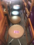 (5) Leather adjustable rolling stools