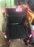 Foldable wheel chair