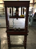 Hydraulic 20 ton press