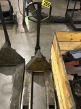 Pallet jack