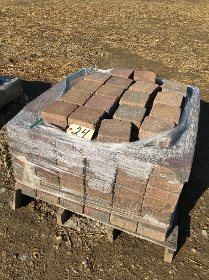 Pallet of 5.5" x 5.5" pavers