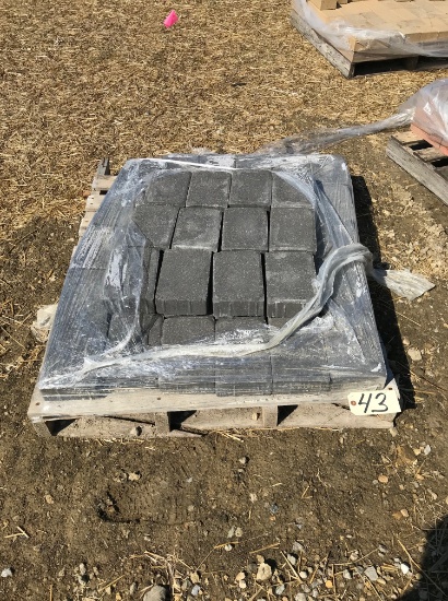 Pallet of 8" x 5.5" pavers