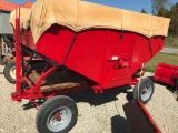 Trasco 250 bushel grain hopper wagon