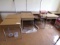 (19) School desks