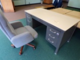 5ft x 30in Teachers desk & chair