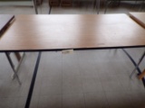 6ft Adjustable table