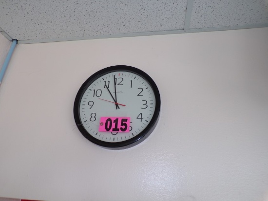 Battery classroom clock  - 2nd Floor, old building
