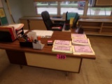 Teachers L-shaped desk & chair (Rm 314)