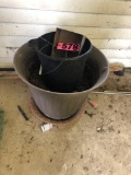 Flower pots & bucket  NO SHIPPING