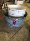 Large galvanized tub & (2) large plastic buckets  NO SHIPPING