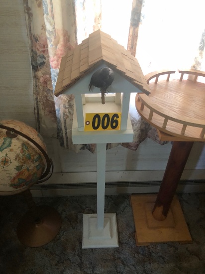 Bird house stand - NO SHIPPING