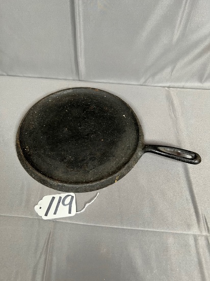 10in. Round cast iron griddle