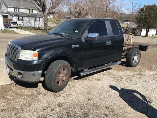 2007 Ford F150 Lariat pick up truck  w/ leather interior, 4 wheel drive, 5.
