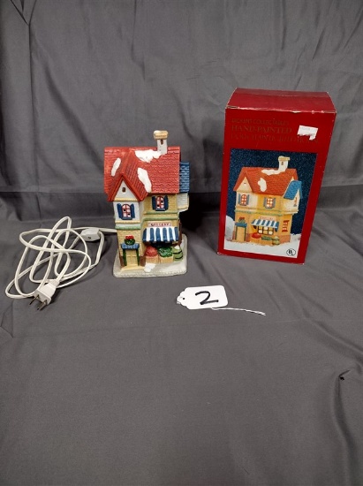 Dickens collectibles, hand painted porcelain porcelain lighted house w/ box