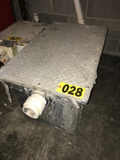 Grease trap, 32" x 19"