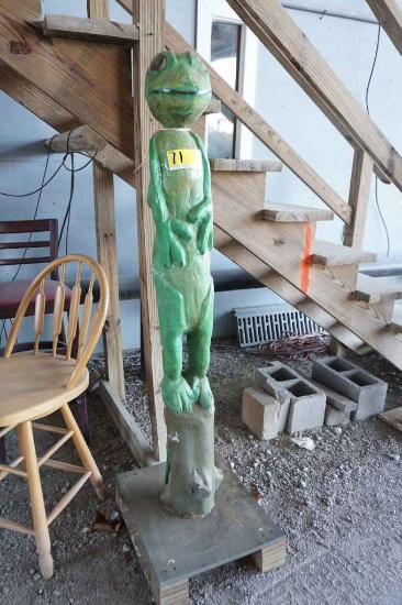Wooden Frog Statue