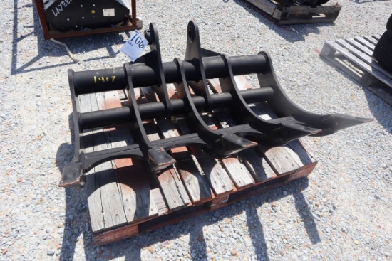 Land Hero RAKR-31-C30748 Excavator Rake