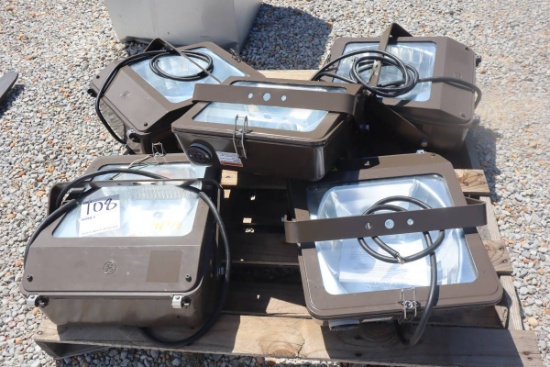 GE Outdoor Light Fixtures (5)