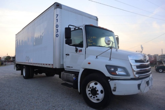2017 Hino 338 w/Morgan Box