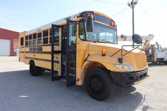 2008 International CE300 Bus