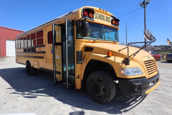 2009 Blue Bird BBCV2610 Handy Bus