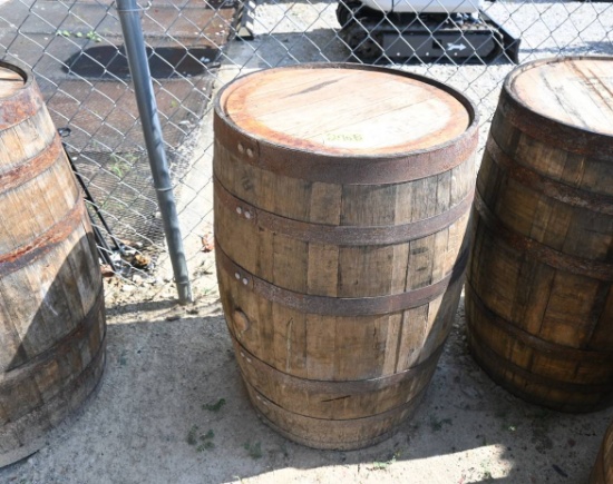 Whiskey Barrel (1)