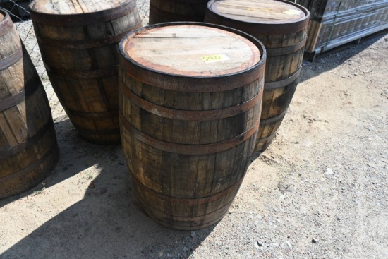 Whiskey Barrel (1)