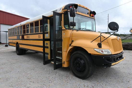 2014 IC CE MaxxForce Bus