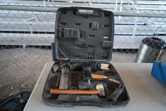 Freeman 3 in 1 Flooring Nailer