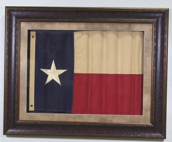 FRAMED WAVY TEXAS FLAG