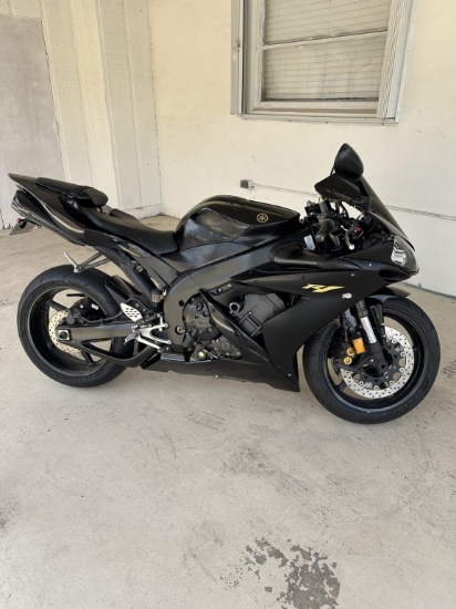 2004 YAMAHA R1 YZFR1 MOTORCYCLE