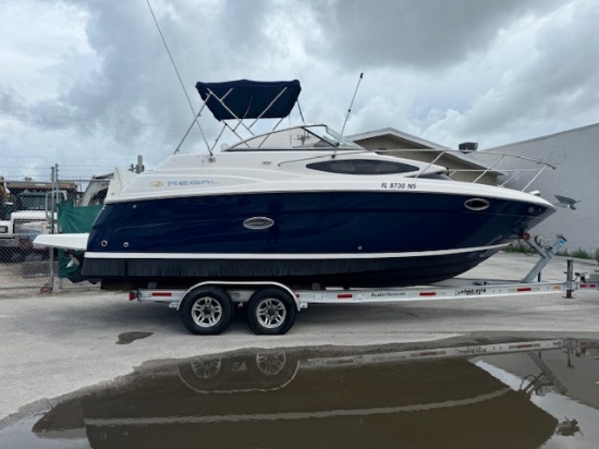 2008 REGAL 2565 WINDOW CRUISER BOAT (NO TRAILER)