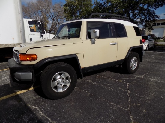 2008 TOYOTA FJ CRUISER SUV