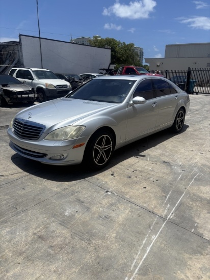 2007 MERCEDES S550 SEDAN